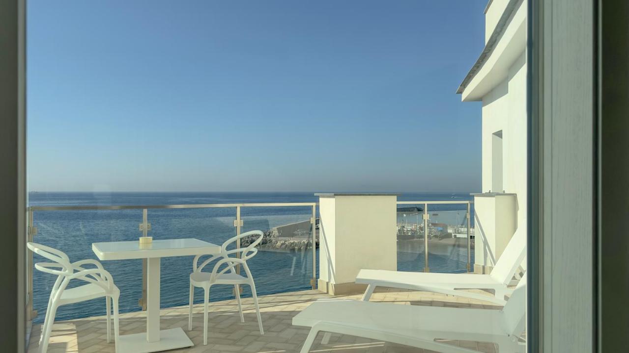 Hotel Giosue' A Mare Sorrento Meta Extérieur photo