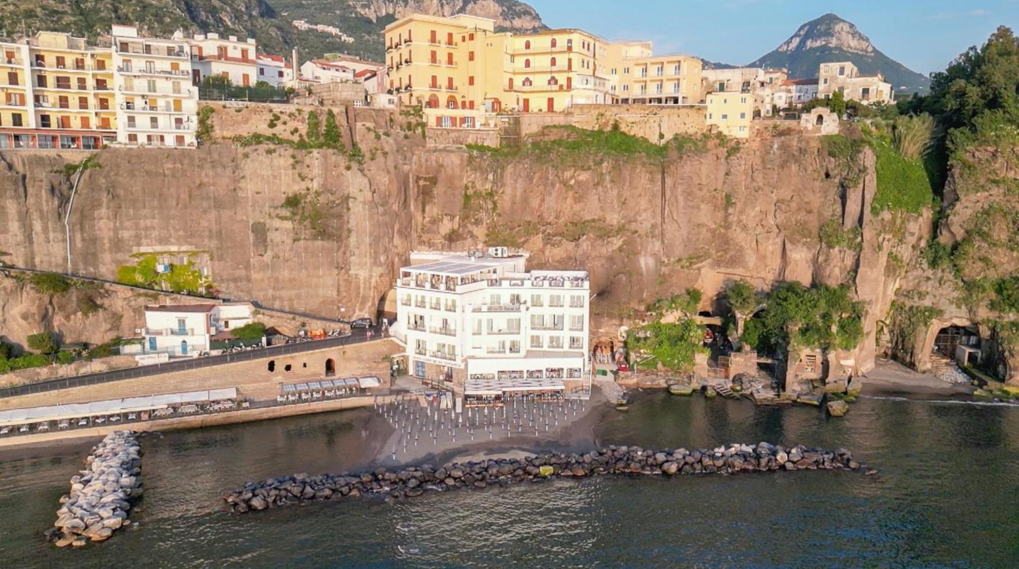 Hotel Giosue' A Mare Sorrento Meta Extérieur photo